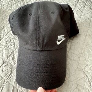 Women’s Nike Hat